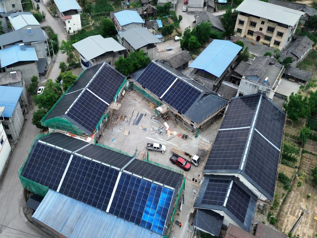 廣元黃家嶺糧庫394.12KW小青瓦改造項目